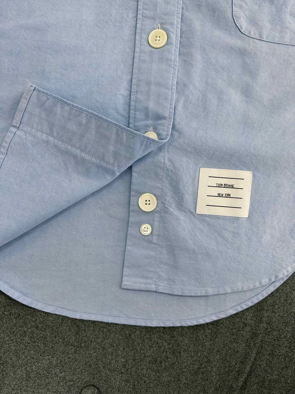 톰브라운 RWB 스트라이프 디테일 셔츠 블루