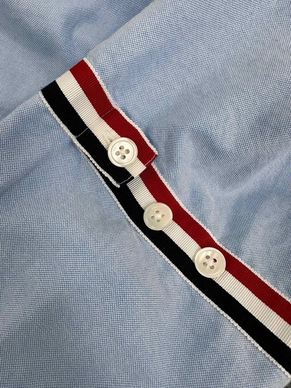 톰브라운 RWB 스트라이프 디테일 셔츠 블루