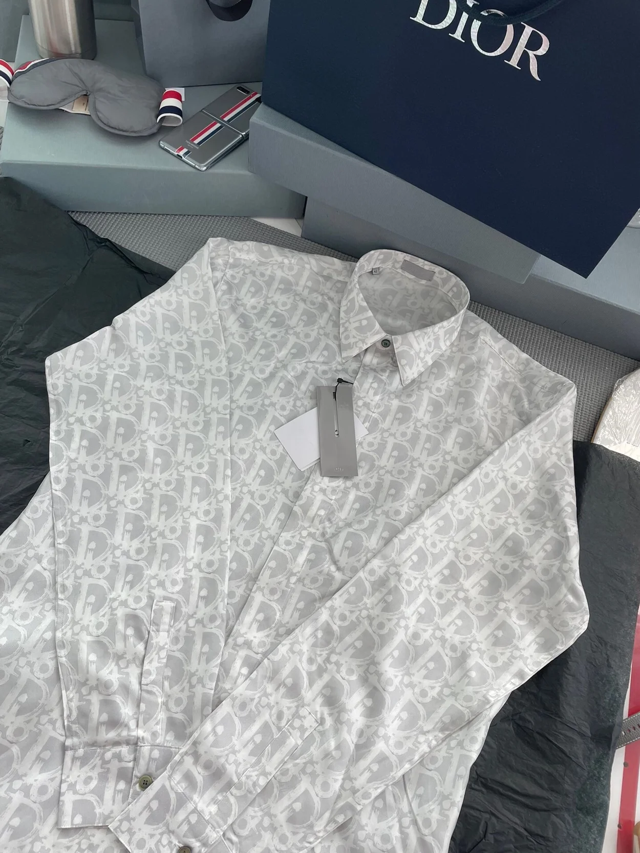 디올 오블리크 화이트 셔츠