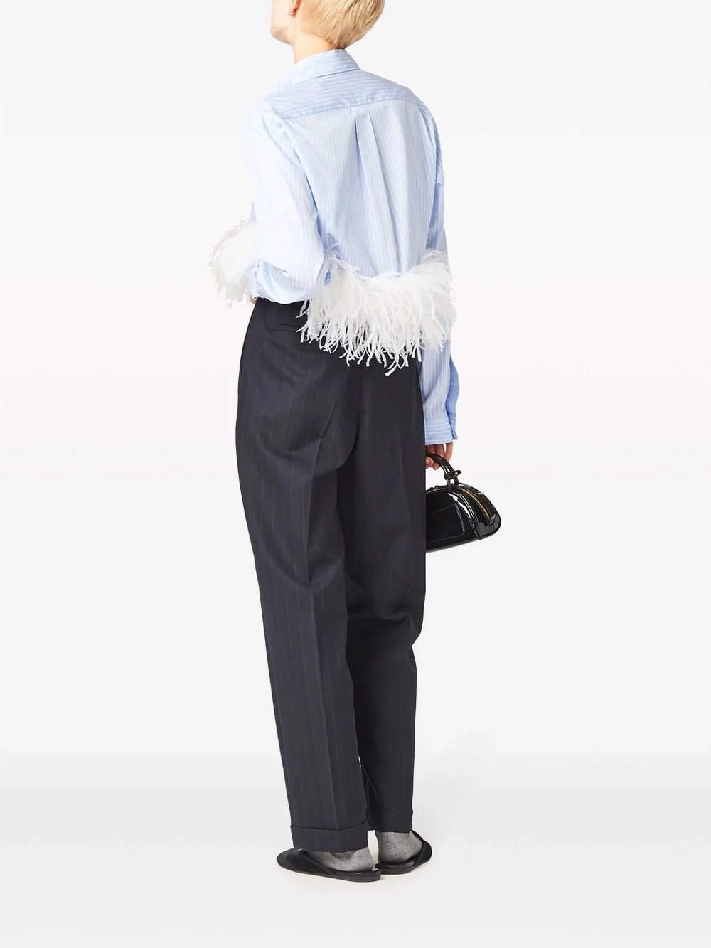 미우미우 스트라이프 페더 트리밍 셔츠