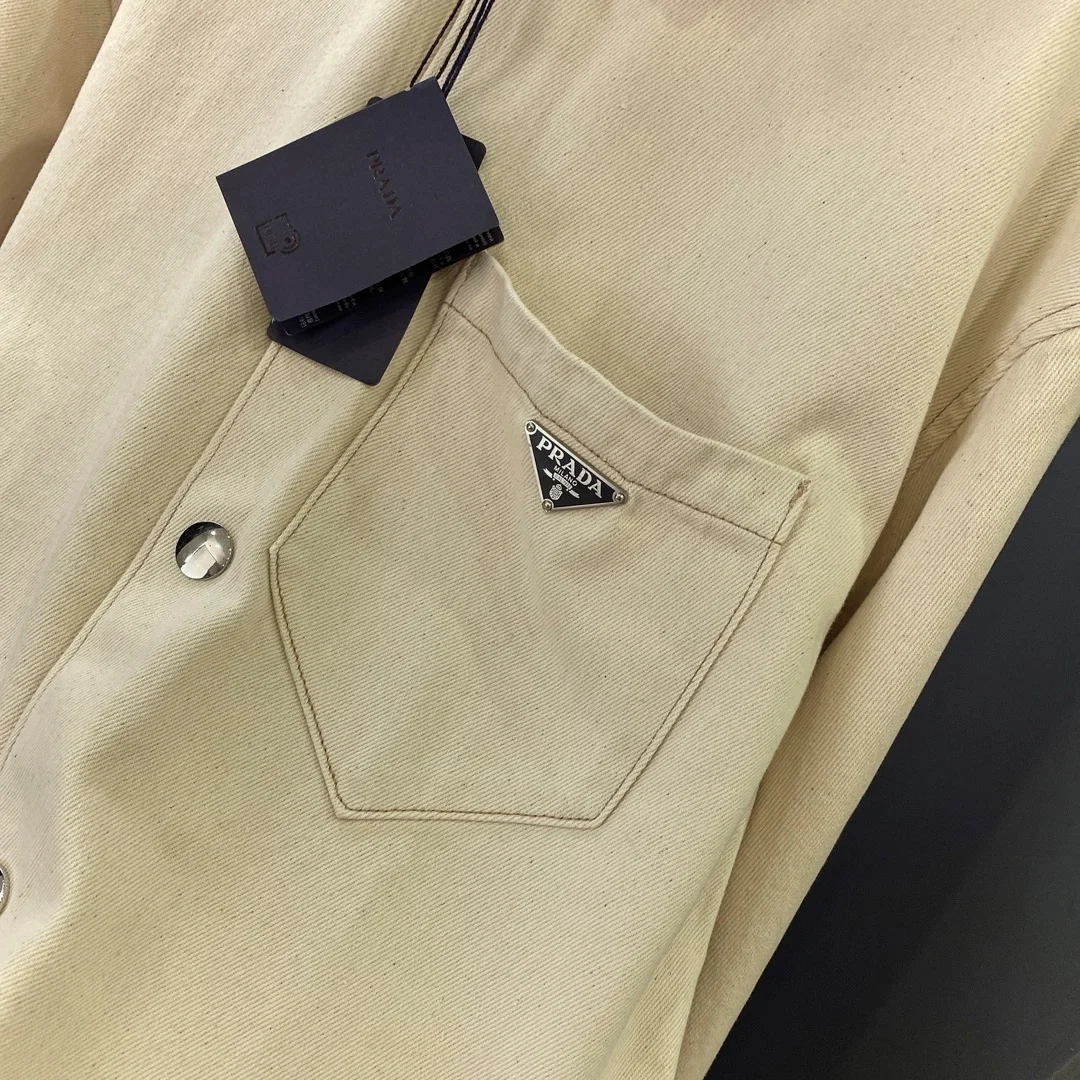 프라다 불 데님 셔츠 베이지