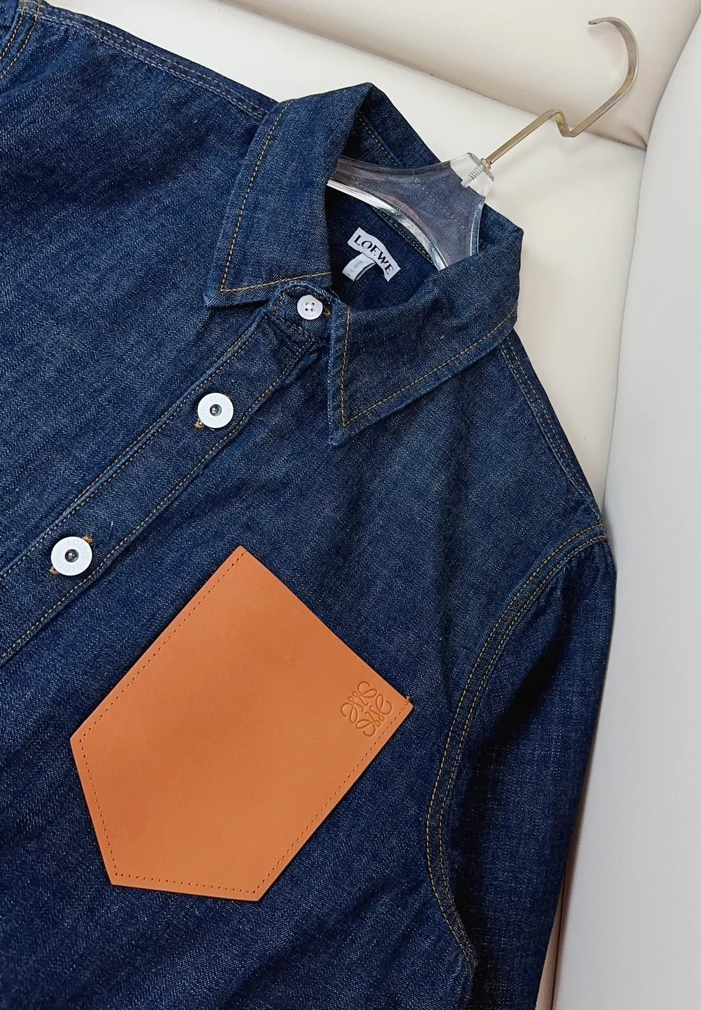 로에베 트라페즈 오버셔츠