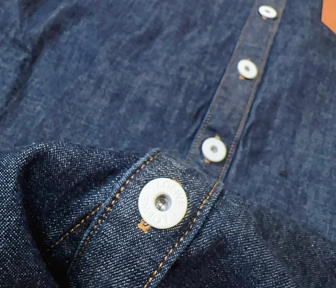 로에베 트라페즈 오버셔츠