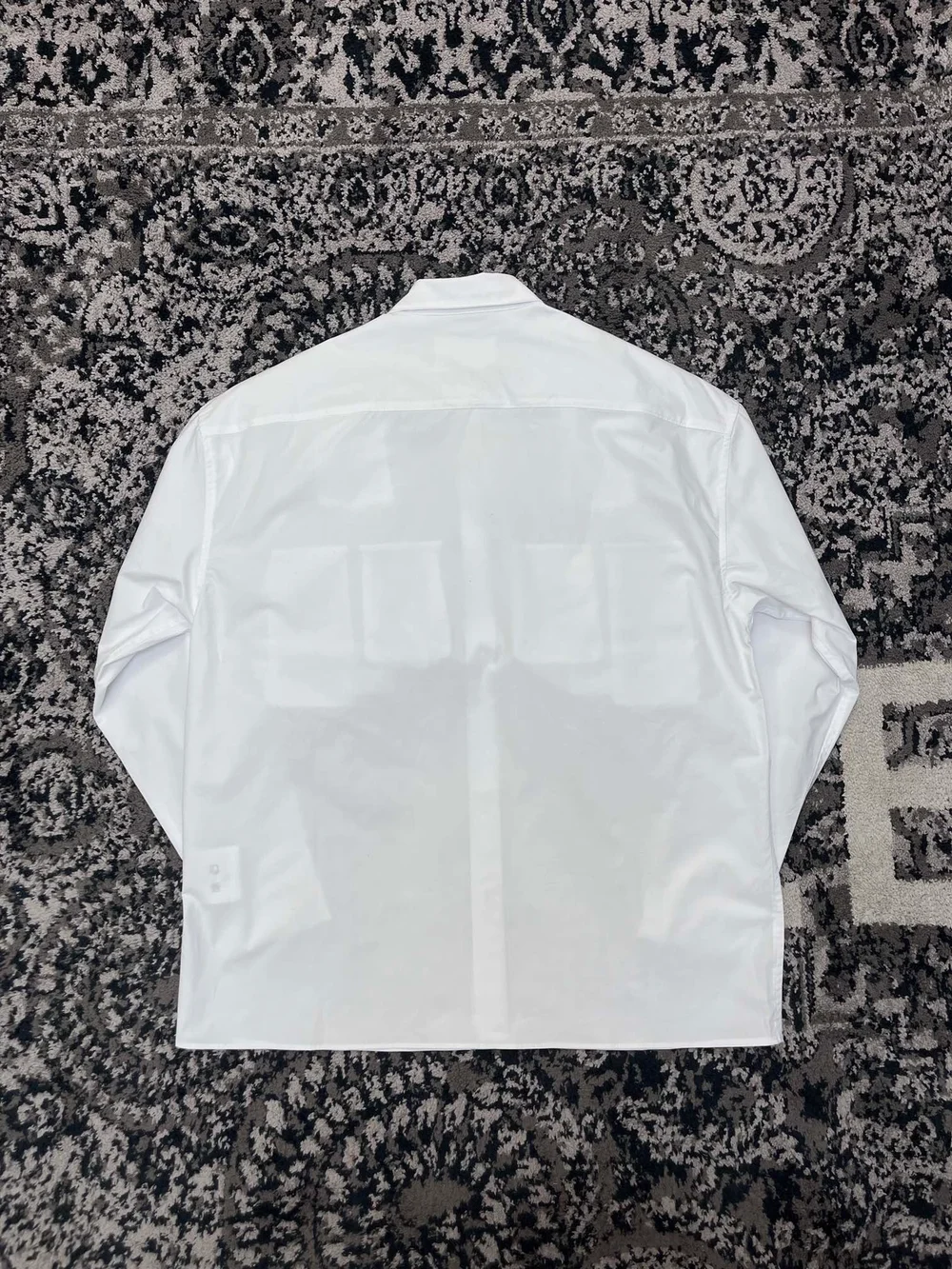 프라다 리포터 매그넘 셔츠