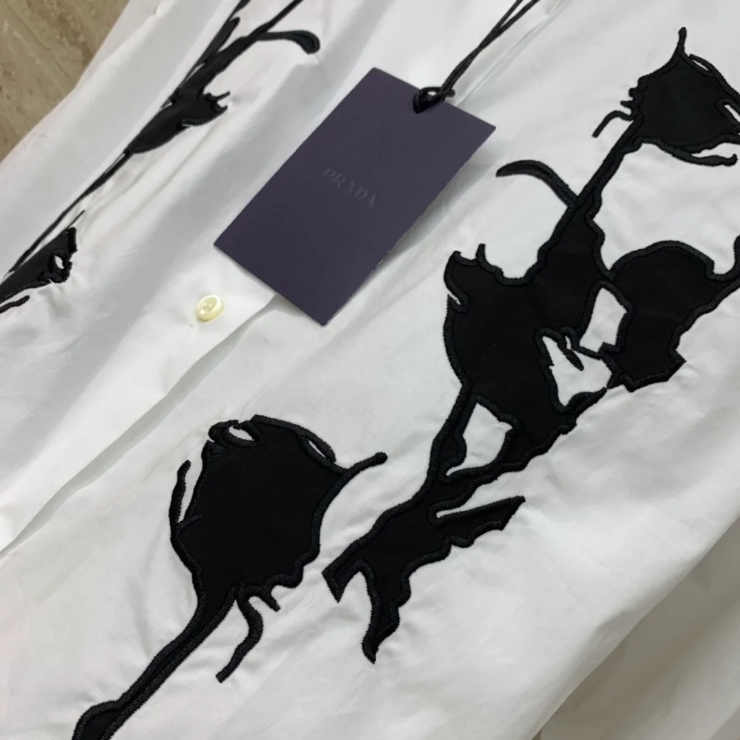 프라다 엠브로이더리 포플린 셔츠