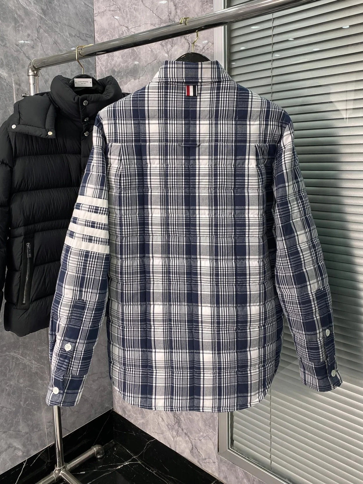 톰브라운 마드라스 4바 셔츠 자켓