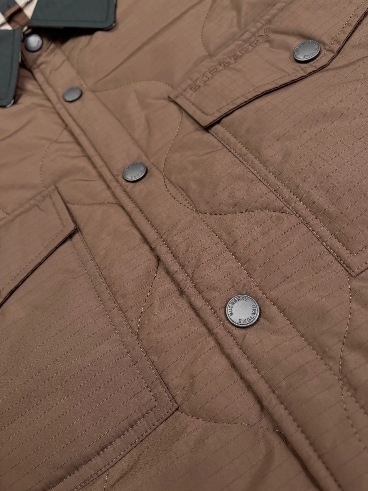 버버리 체크 퀄팅 리버시블 오버셔츠