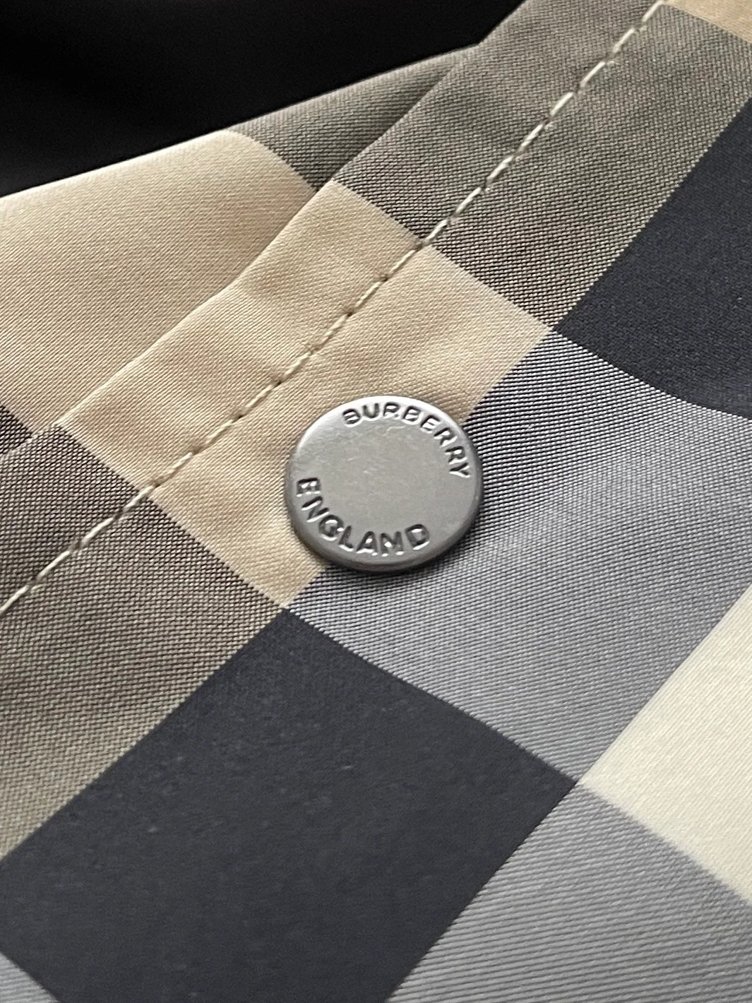 버버리 체크 나일론 코치 자켓