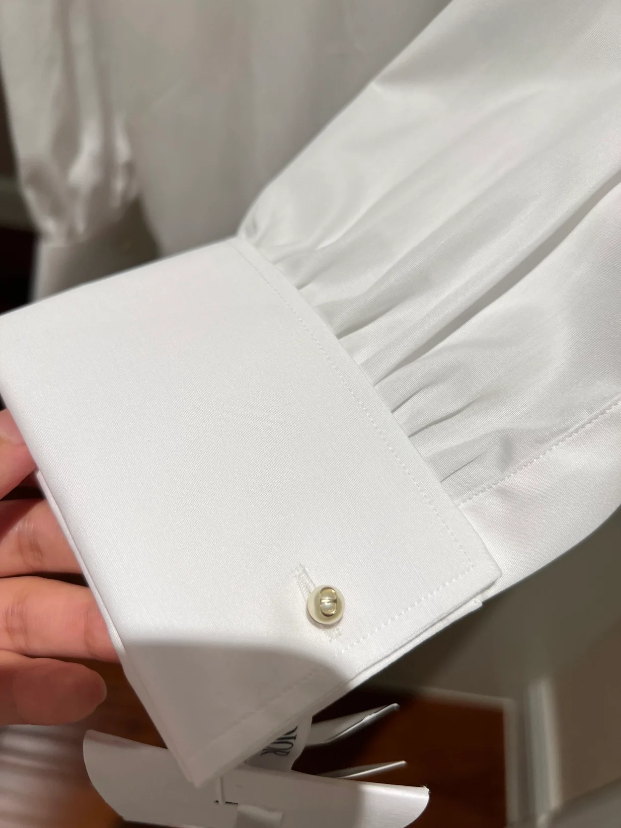 디올 화이트 코튼 포플린 블라우스