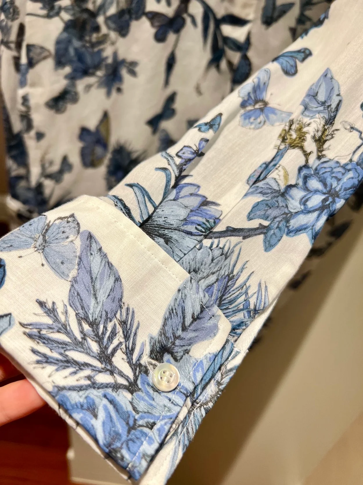 디올 토일 드 주이 플레어 블라우스