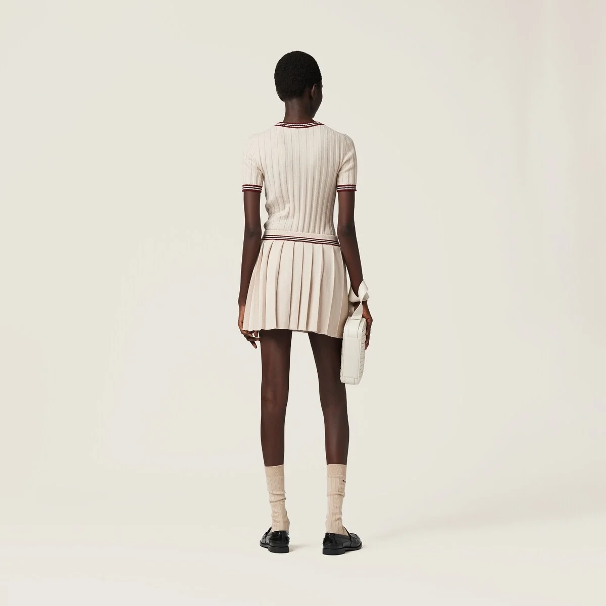 미우미우 캐시미어 스웨터