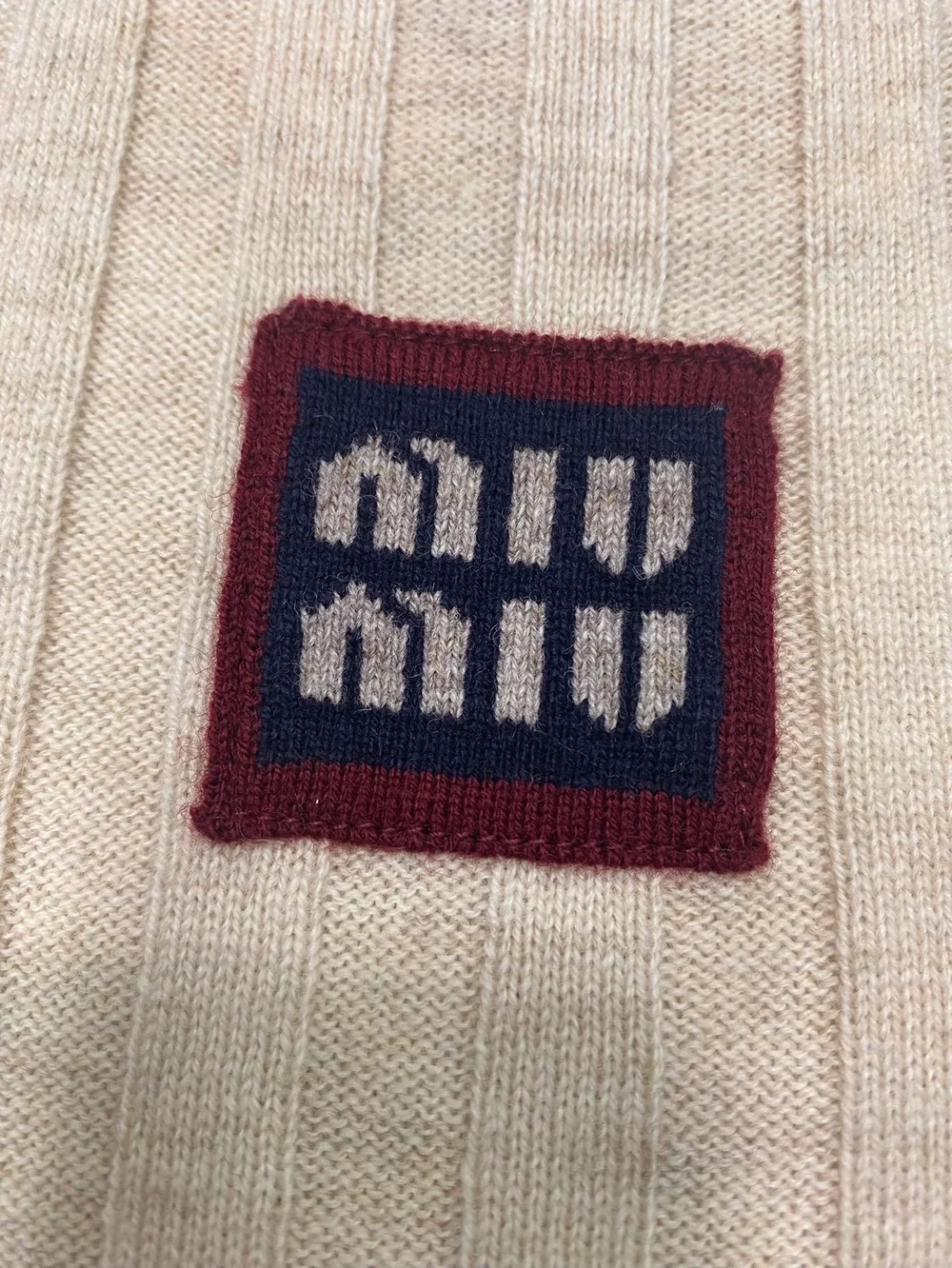 미우미우 캐시미어 스웨터