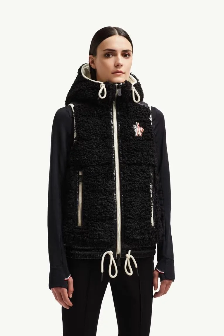 몽클레어 테디 패디드 조끼 블랙