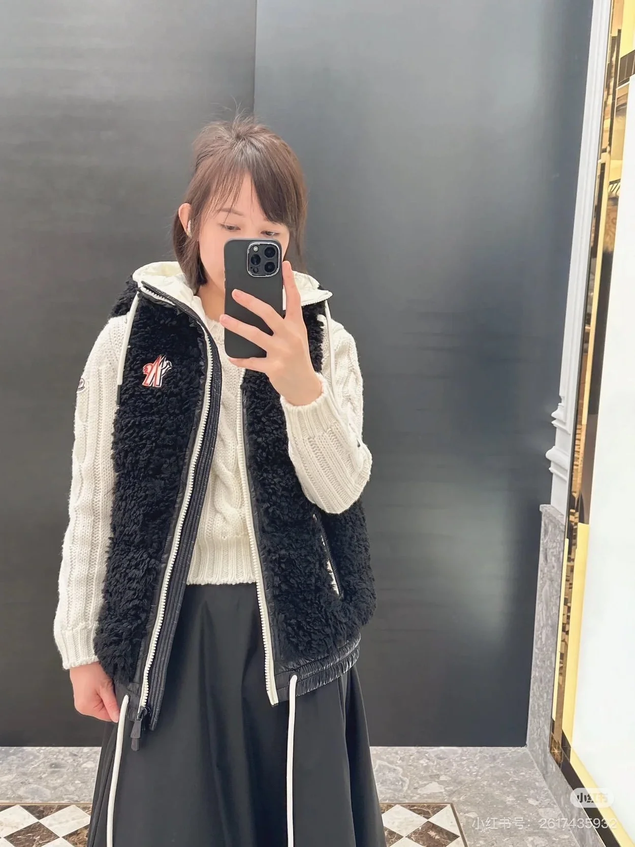 몽클레어 테디 패디드 조끼 블랙