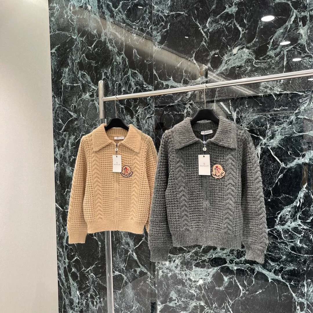 몽클레어 패치 니트 스웨터 (2color)