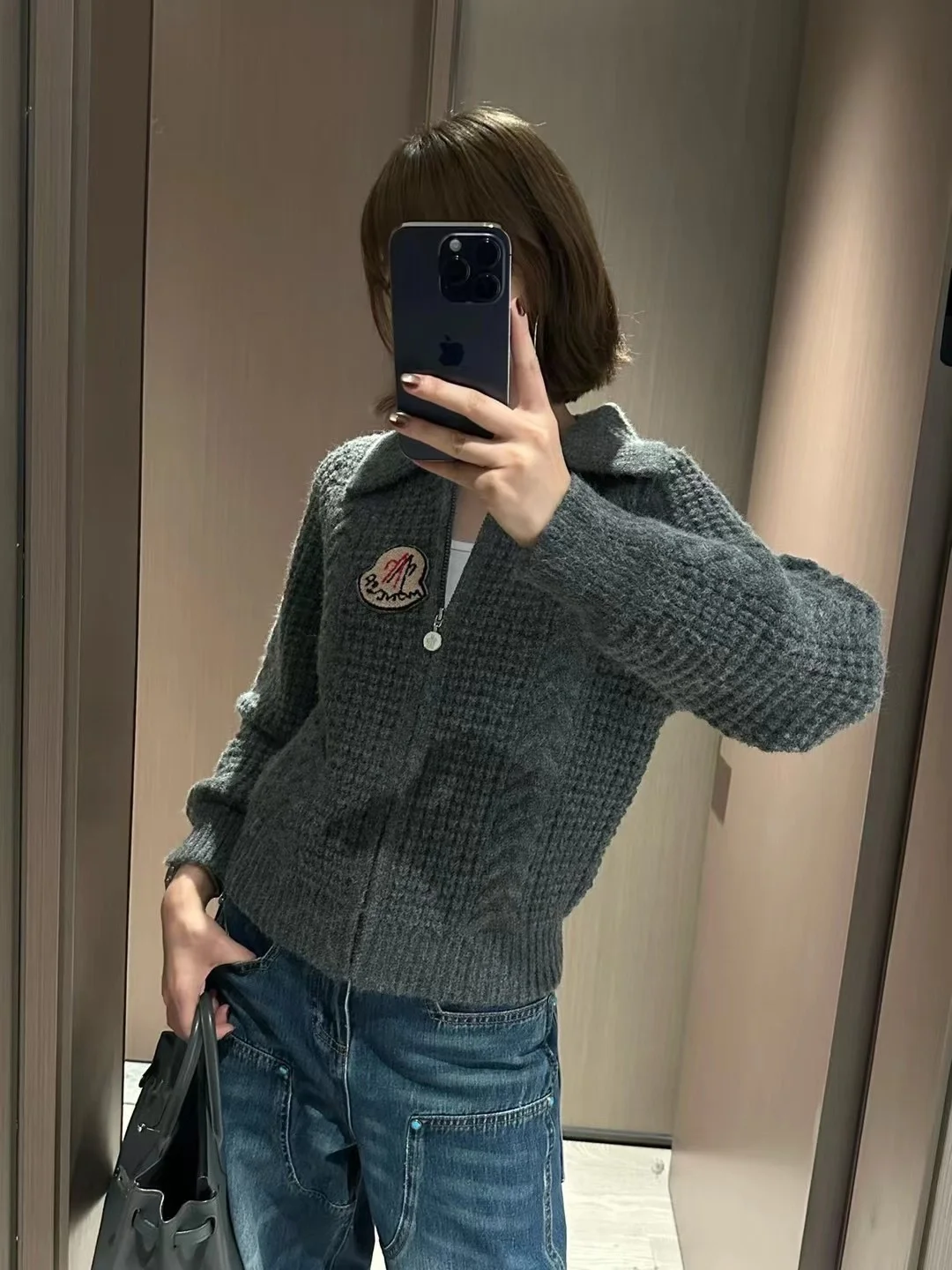 몽클레어 패치 니트 스웨터 (2color)