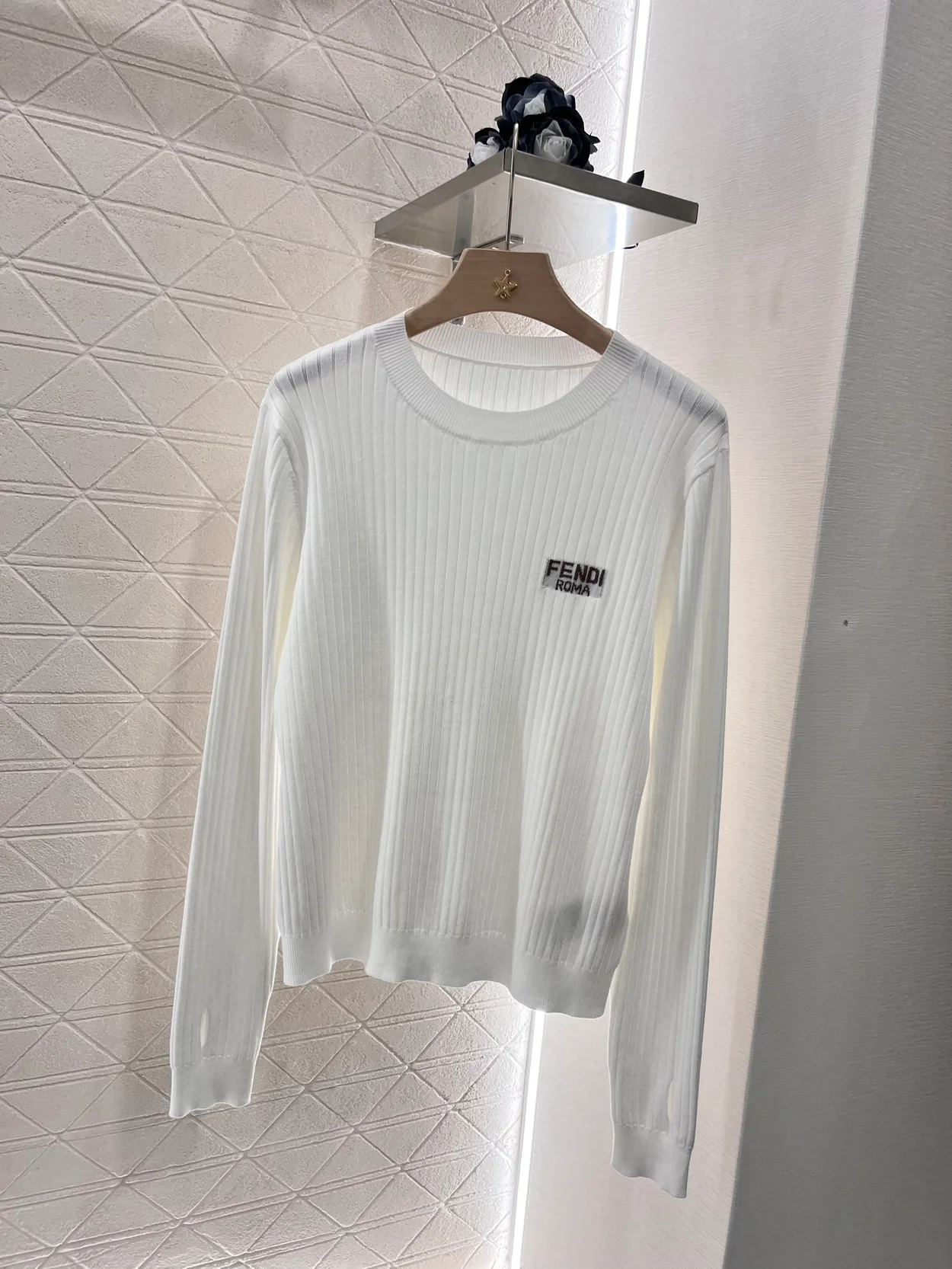 펜디 골지 니트 화이트