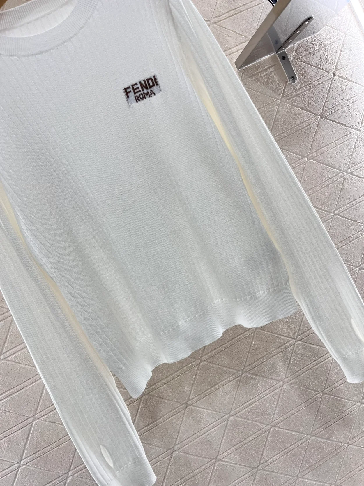 펜디 골지 니트 화이트