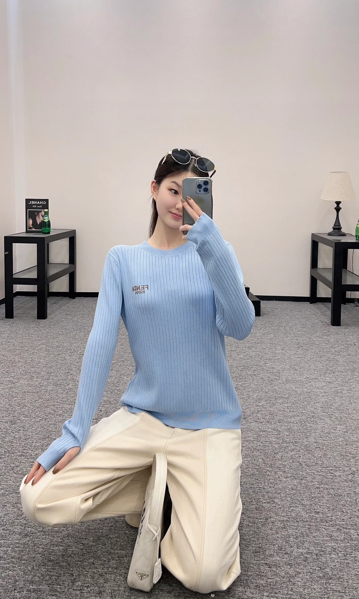 펜디 골지 니트 스카이