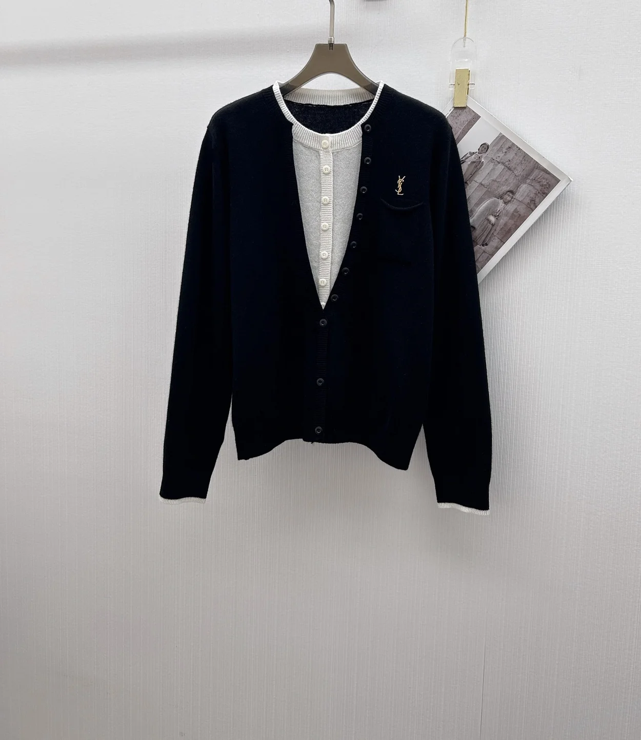 생로랑 오픈 투톤 가디건