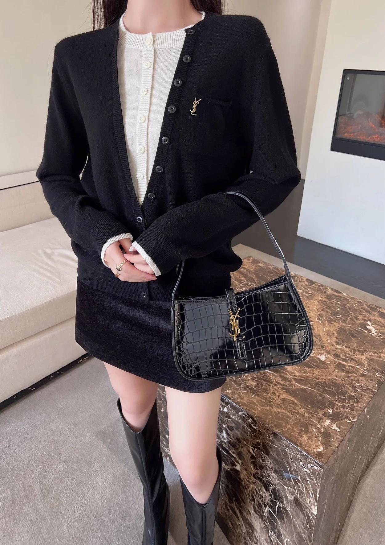 생로랑 오픈 투톤 가디건