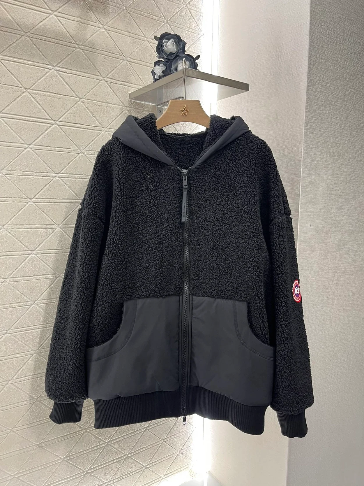 캐나다구스 오버사이즈 플리스 후디 블랙