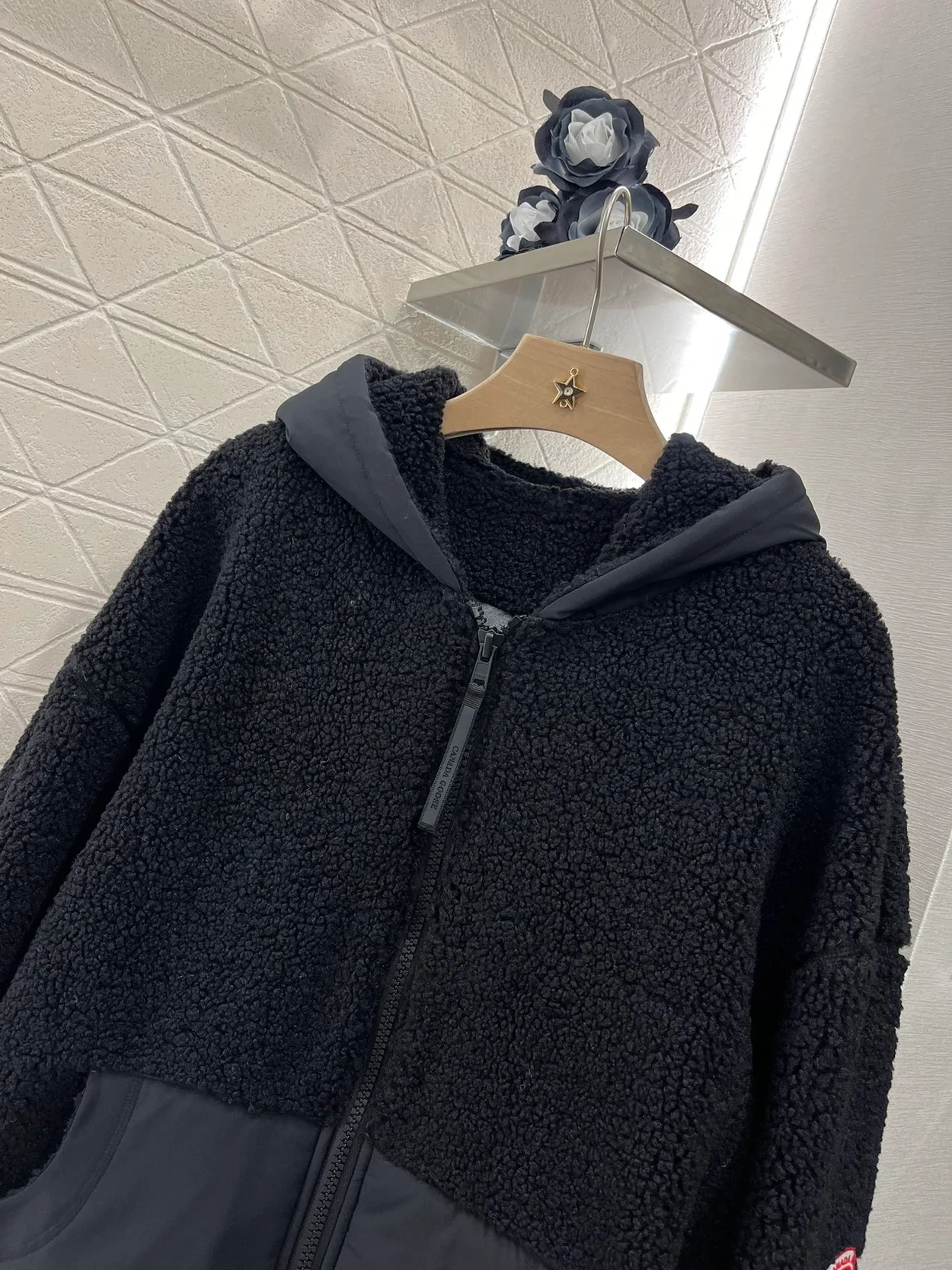 캐나다구스 오버사이즈 플리스 후디 블랙