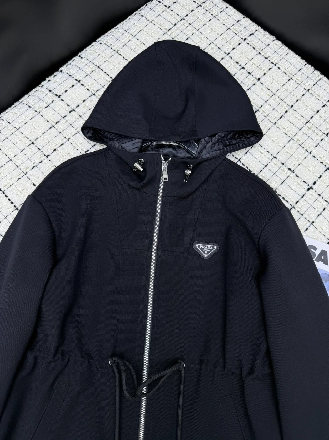 프라다 로고 후드 집업