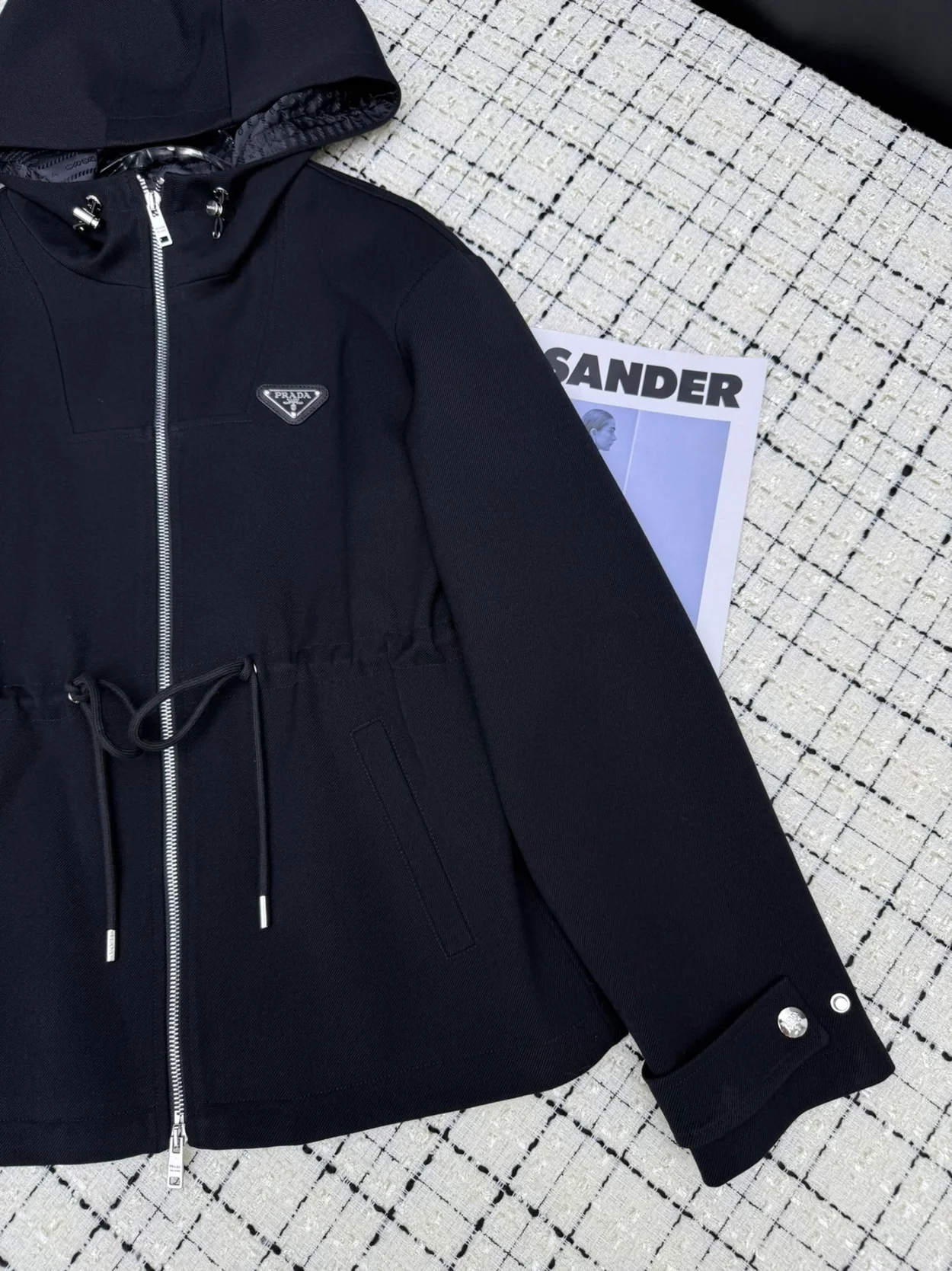 프라다 로고 후드 집업