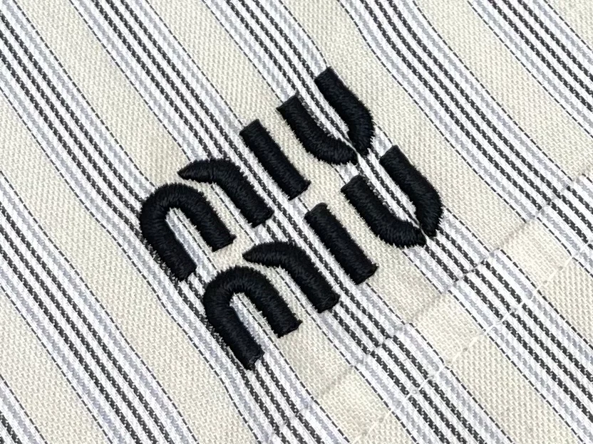 미우미우 스트라이프 코튼 셔츠