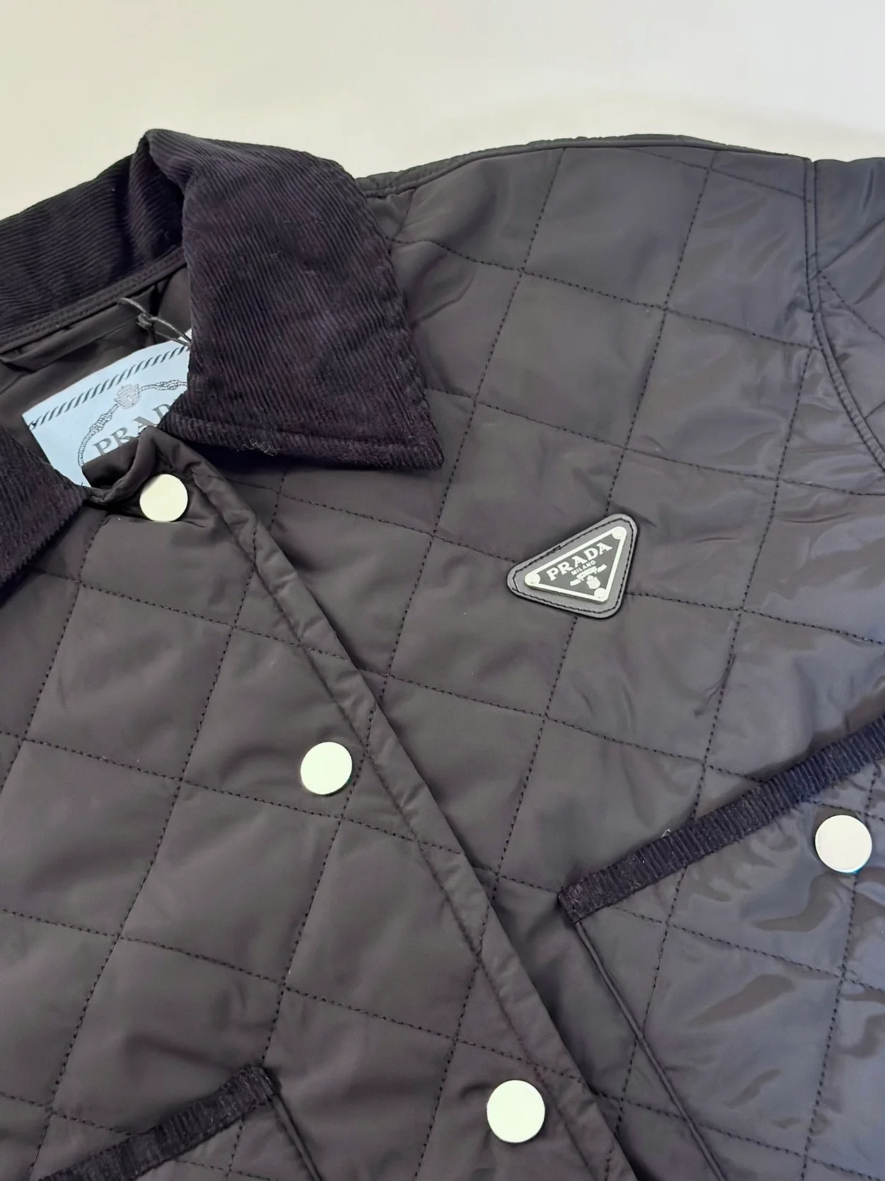 프라다 리나일론 크롭 재킷