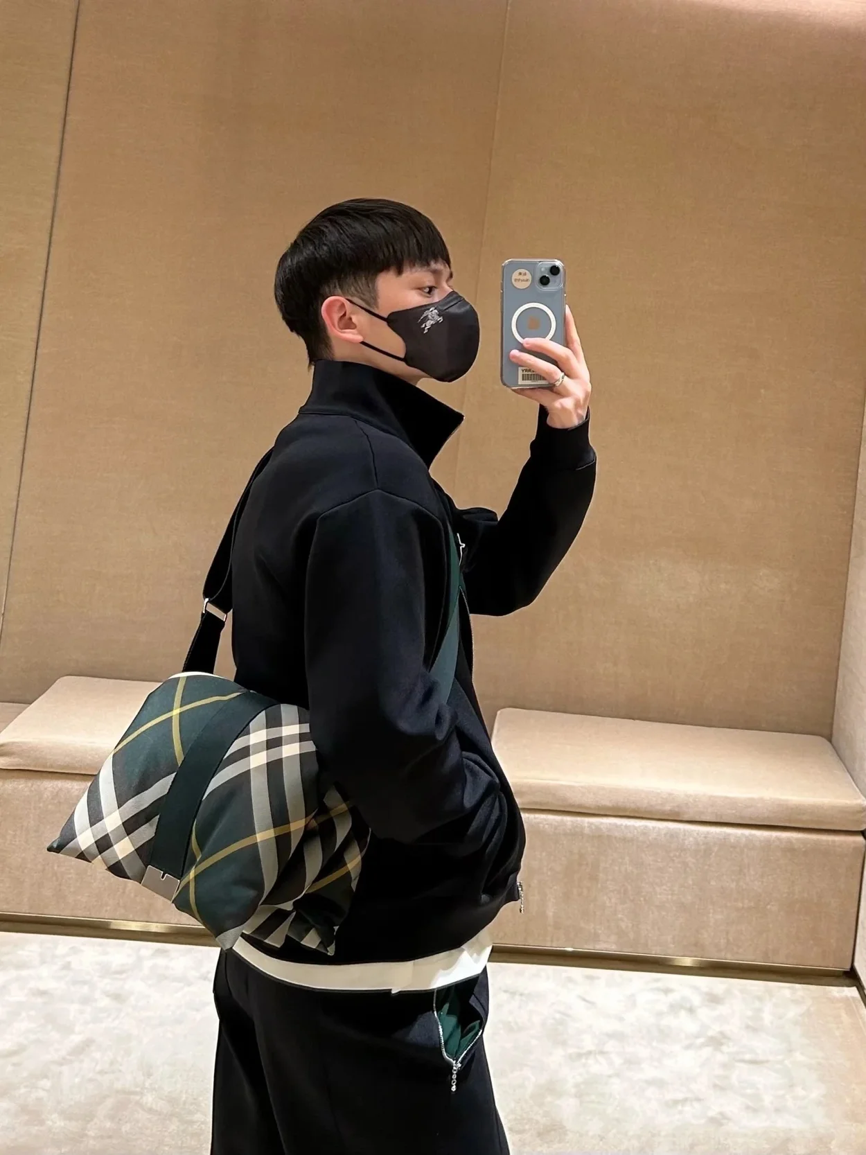 버버리 아가일 트랙 재킷