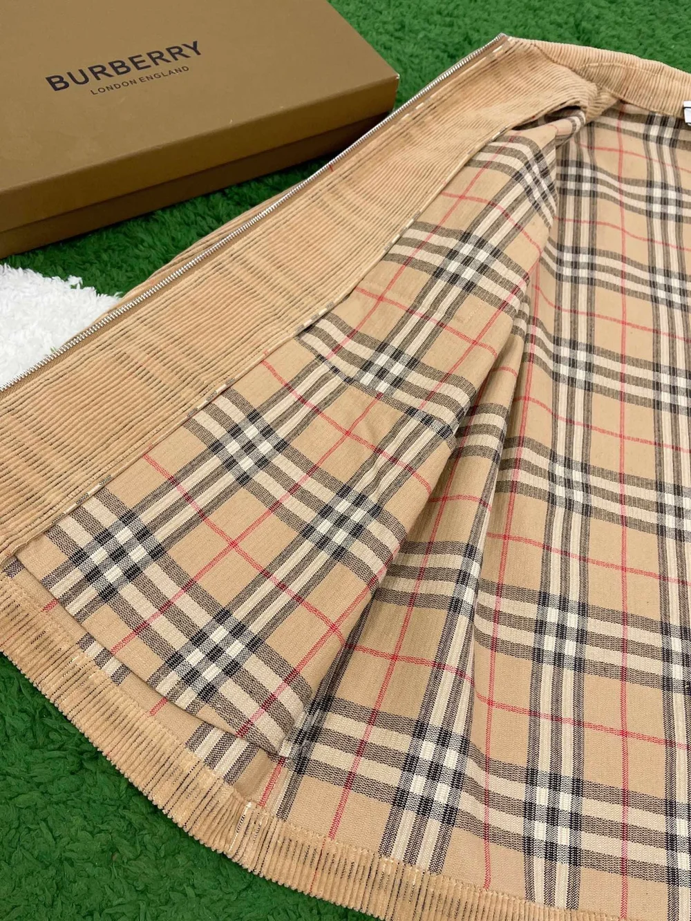 버버리 체크 코듀로이 셔츠 아카이브