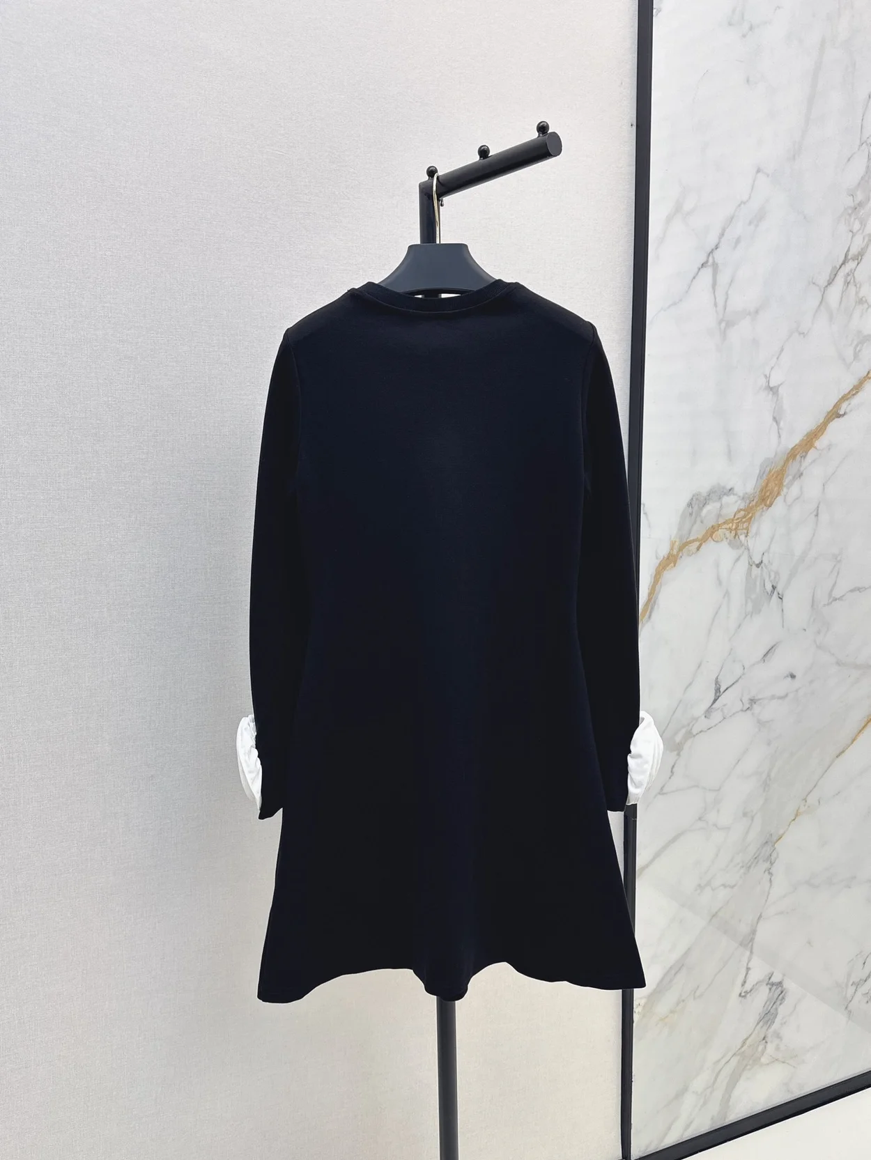 발렌티노 플로럴 아플리케 미니드레스