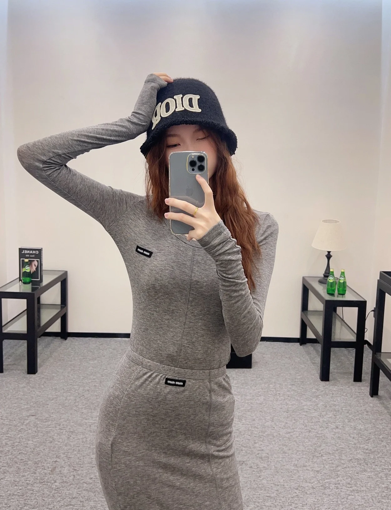 미우미우 저지 실크 스커트