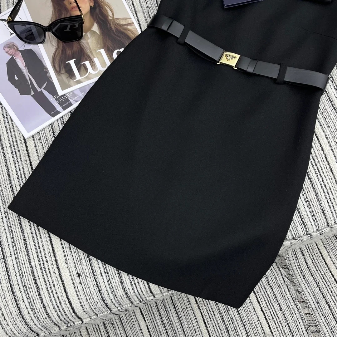 프라다 벨트 울 미니 드레스