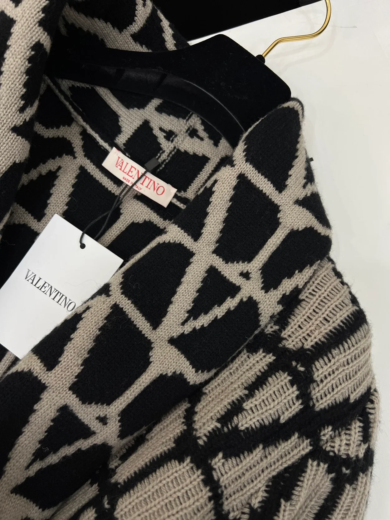 발렌티노 가라바니 캐시미어 가디건 코트