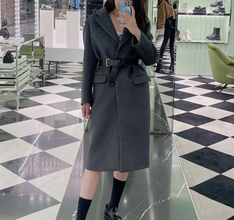 프라다 싱글-브리스티드 코트