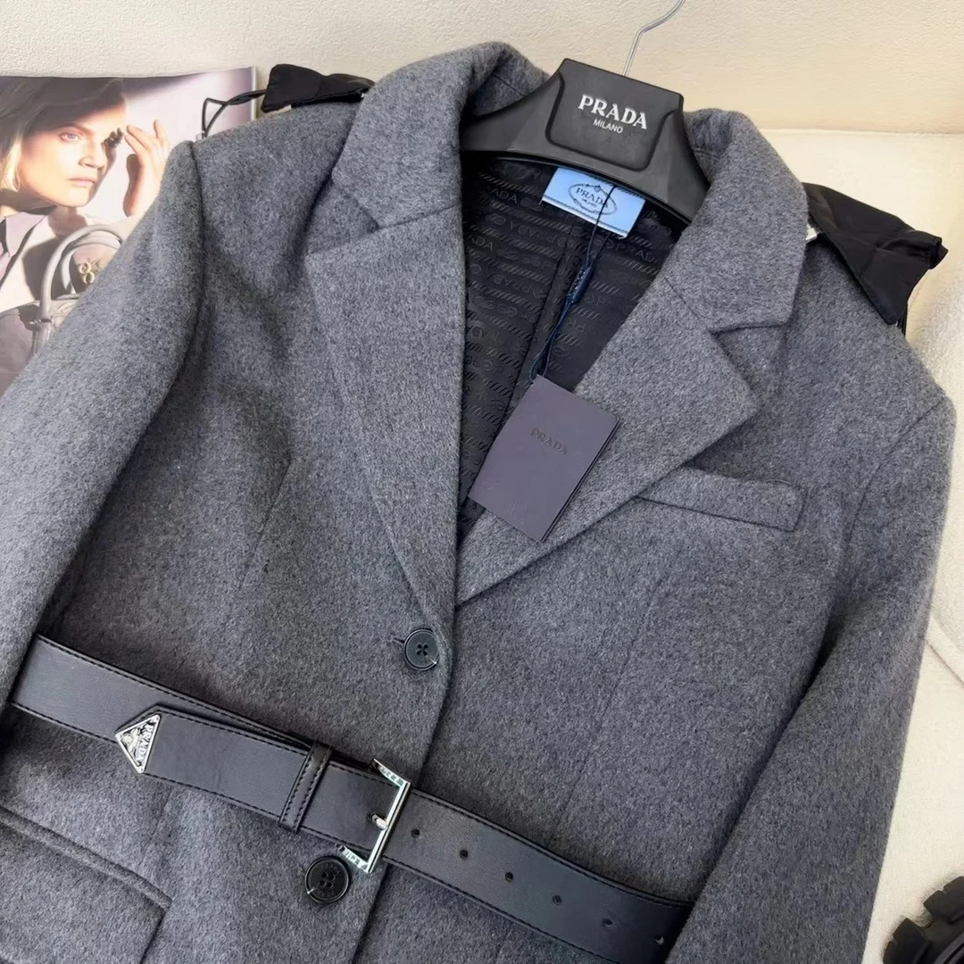 프라다 싱글-브리스티드 코트