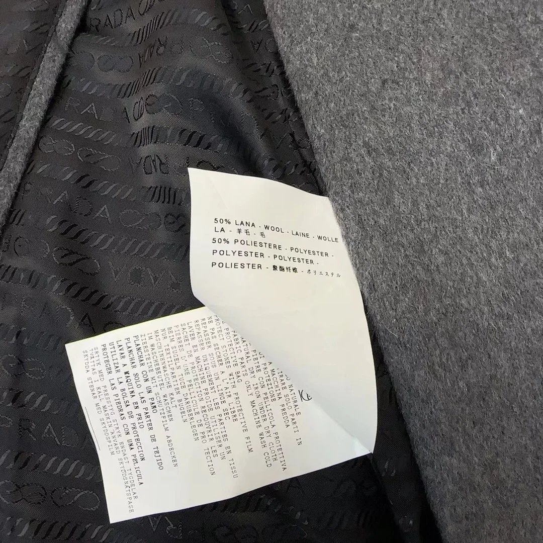 프라다 싱글-브리스티드 코트