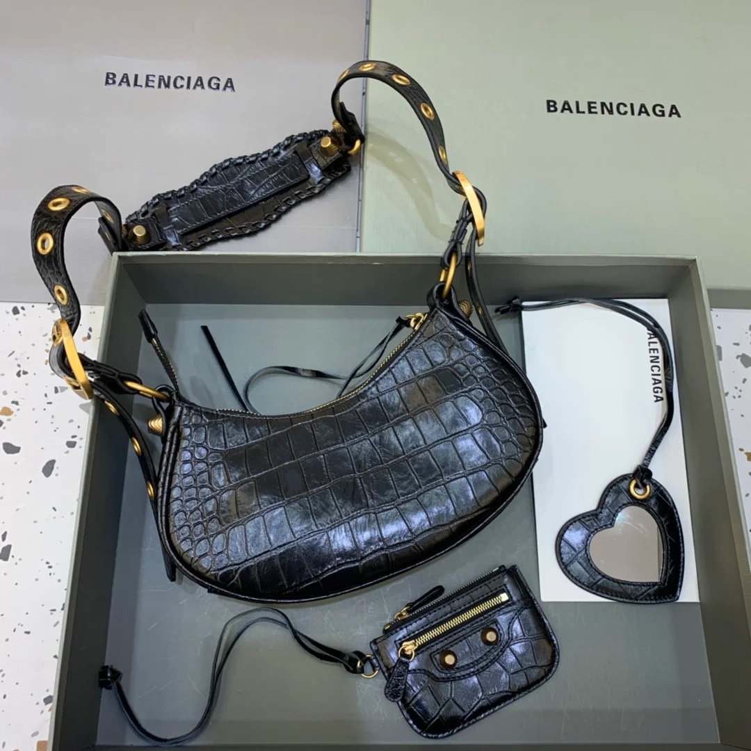 발렌시아가 르 카골 XS 레더 숄더백