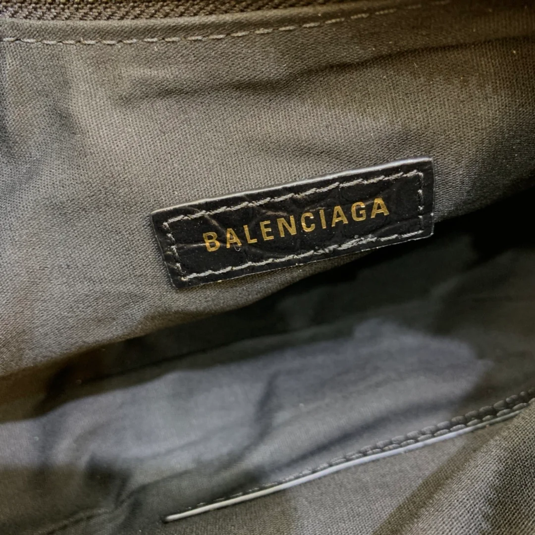 발렌시아가 르 카골 XS 레더 숄더백