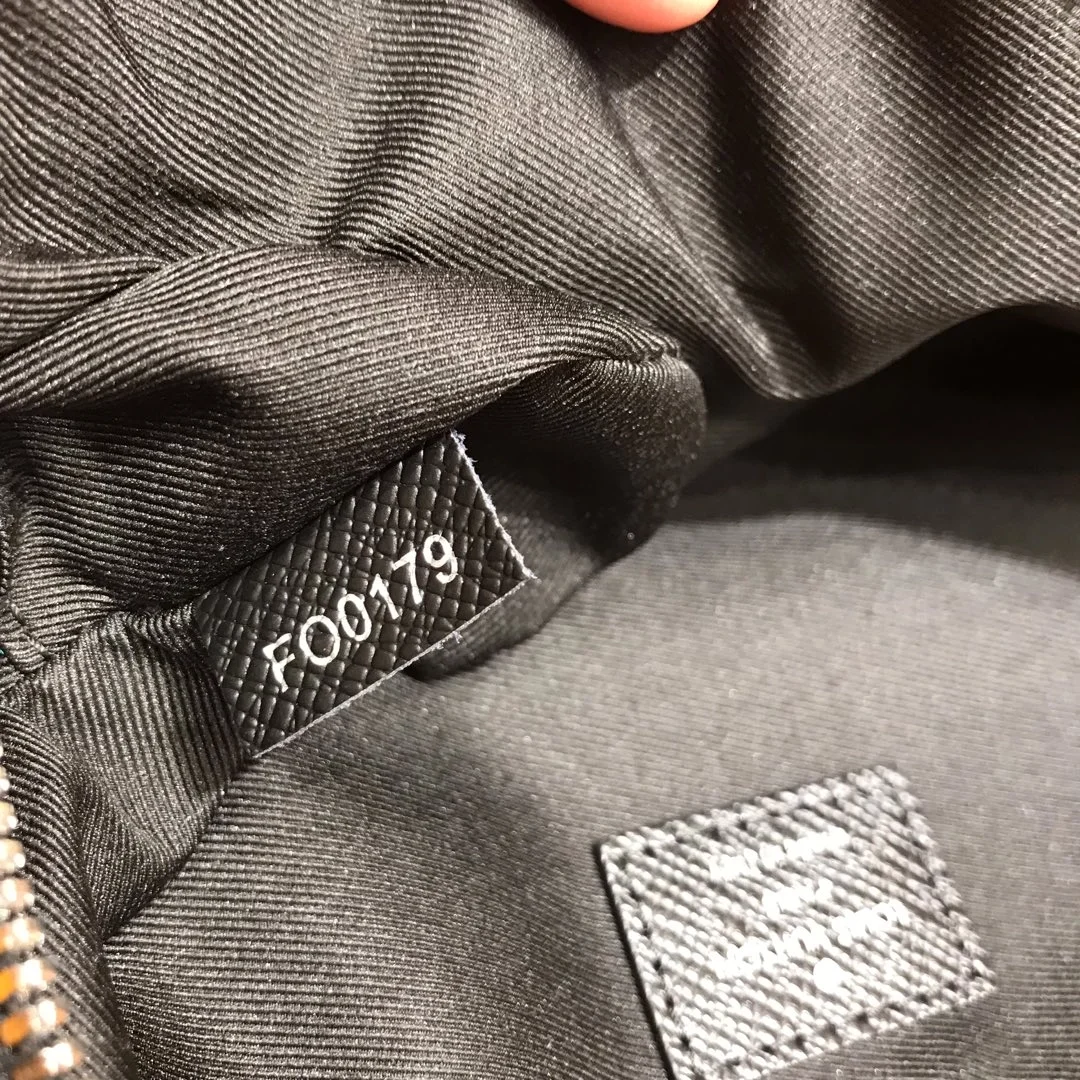 루이비통 이클립스 타이가 범백 N60478