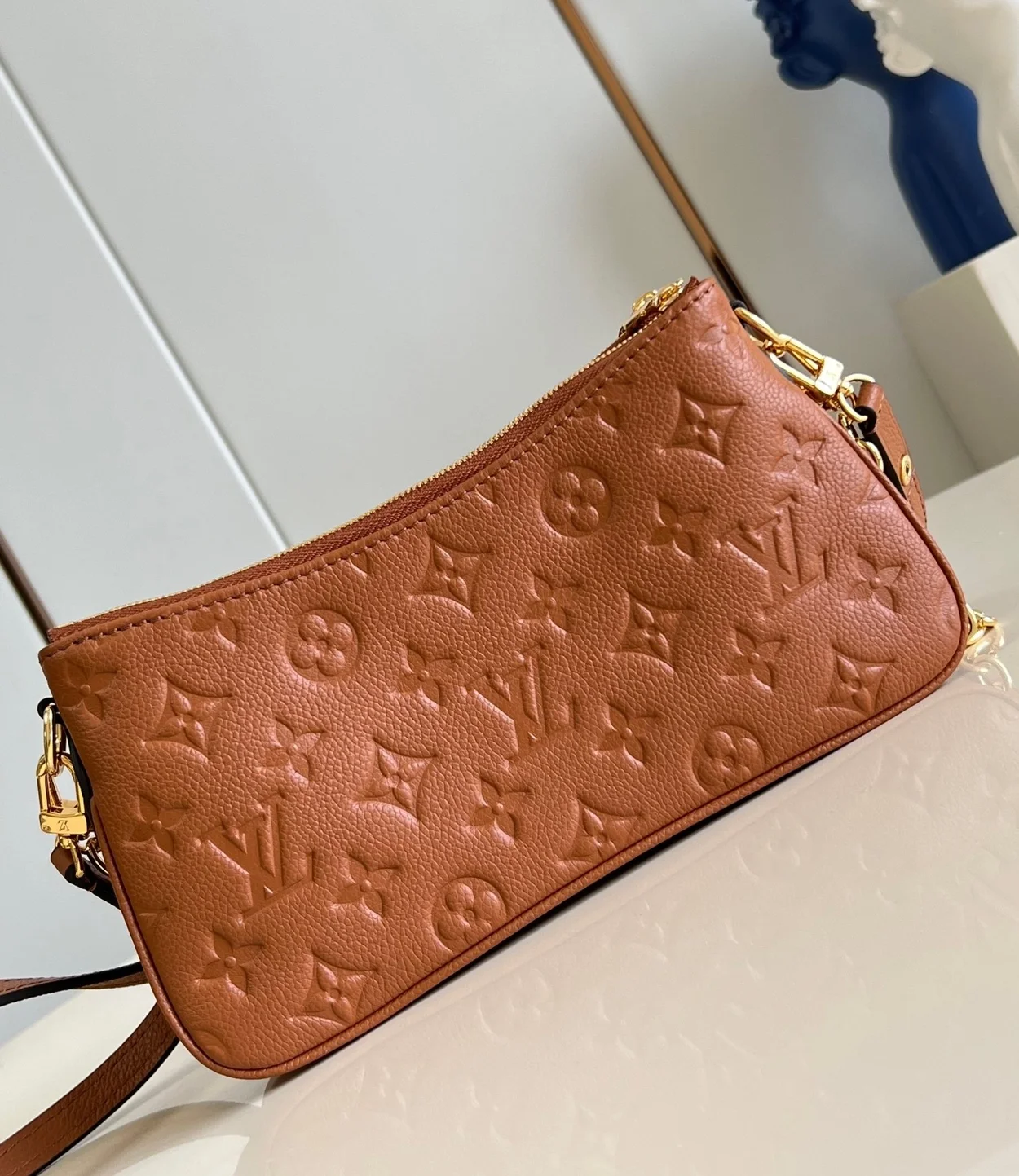 루이비통 리브 포쉐트 백 M11916