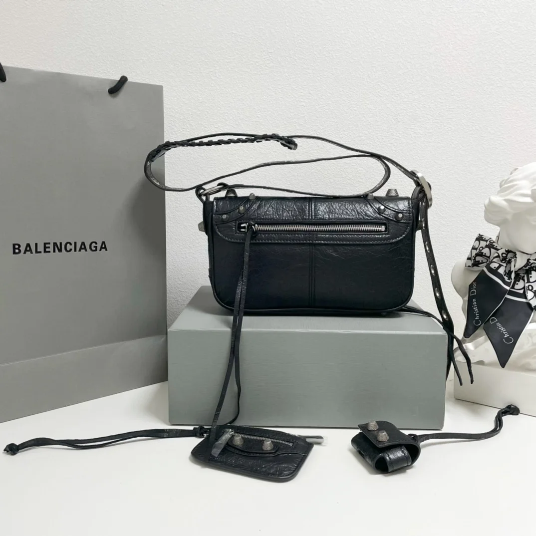 발렌시아가 르카골 XS 플립 백