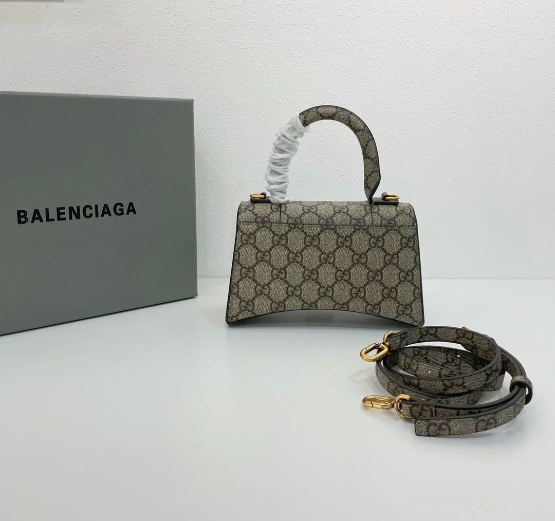 구찌 x 발렌시아가 아워글래스 XS