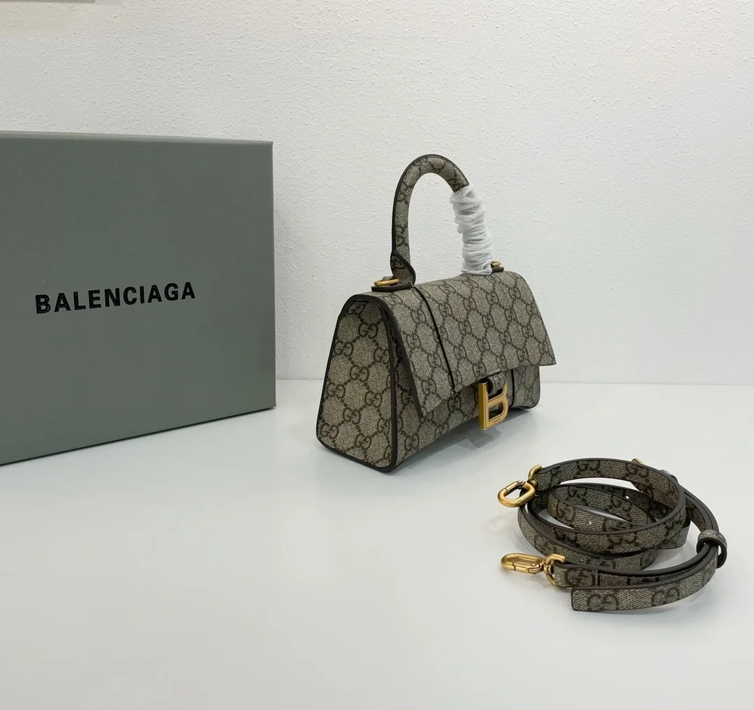 구찌 x 발렌시아가 아워글래스 XS