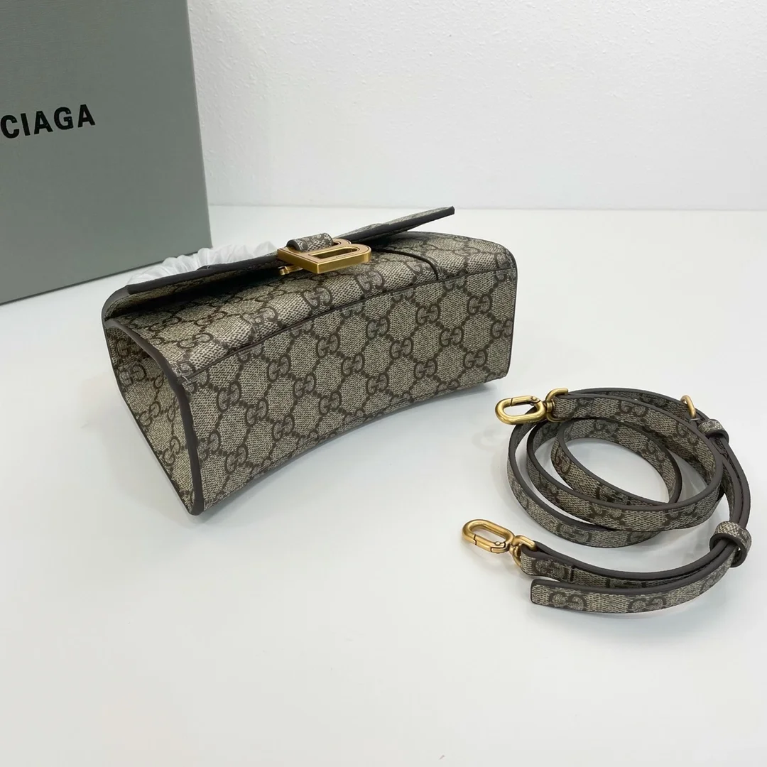 구찌 x 발렌시아가 아워글래스 XS