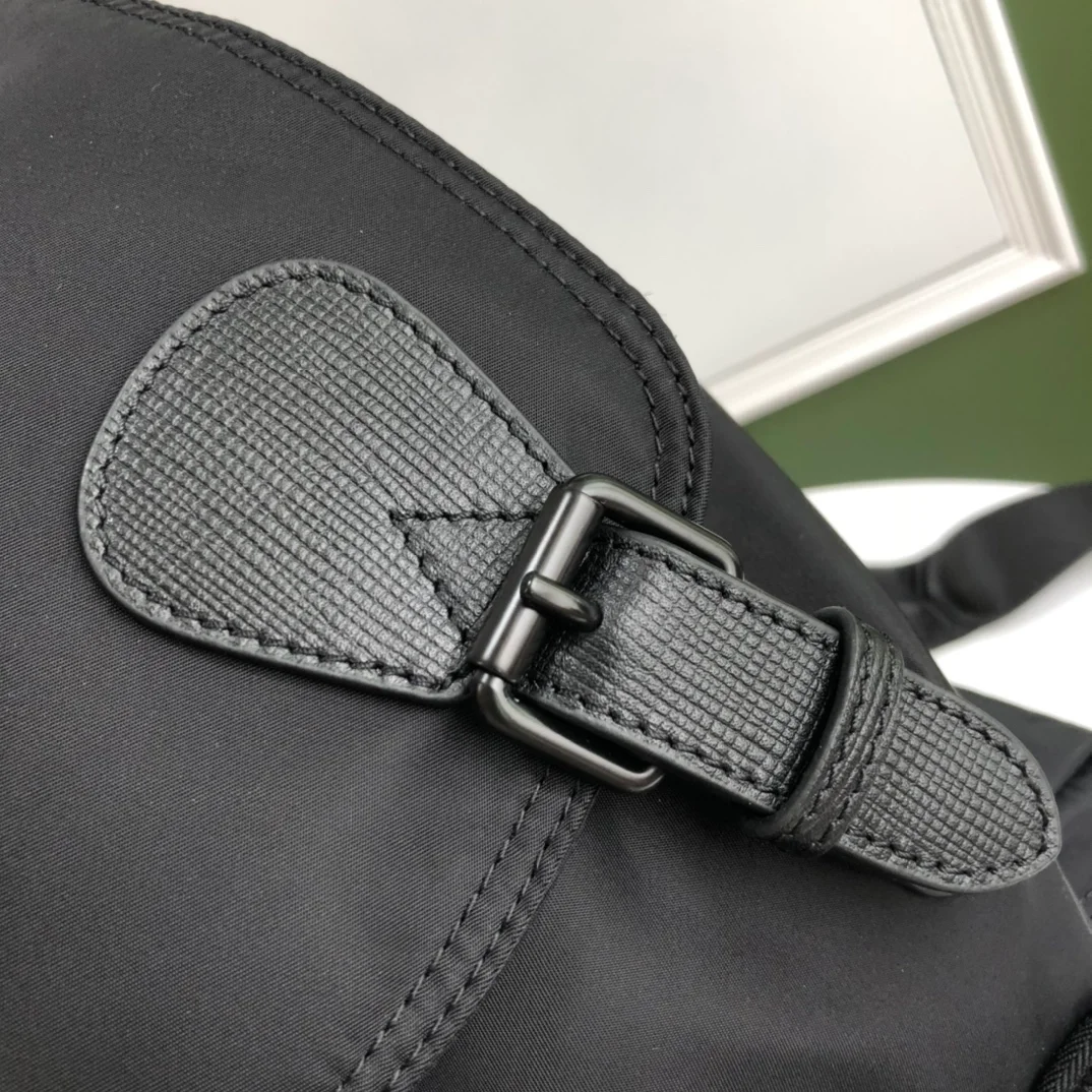 버버리 텐바이텐 럭색 나일론 백팩