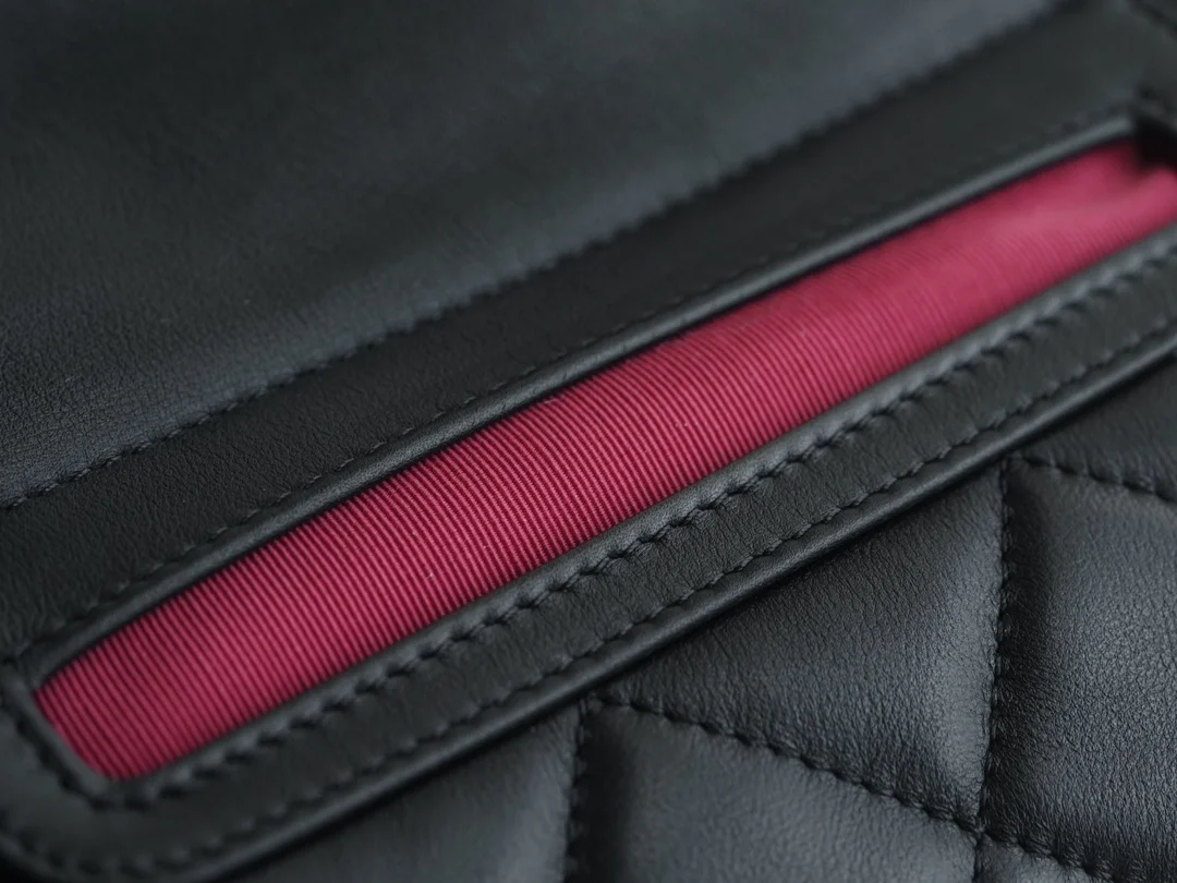 샤넬 23 램스킨 맥시 호보백